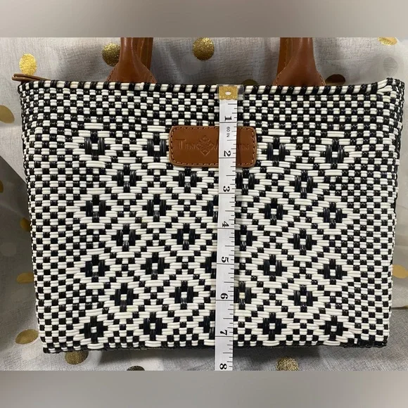 NEW PANDA SMALL WOVEN CROSSBODY BAG - TAN LEATHER - Picture 13 of 17